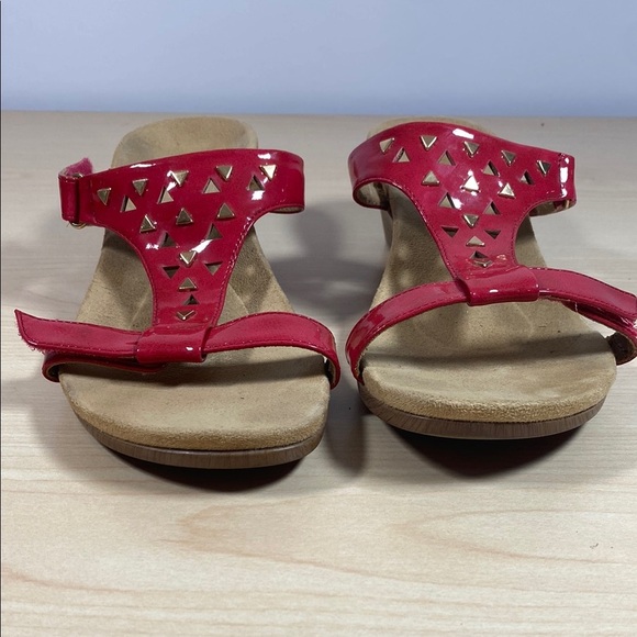 Vionic Maggie Red Wedge Sandals Comfortable Slip-On Design - Picture 2 of 11
